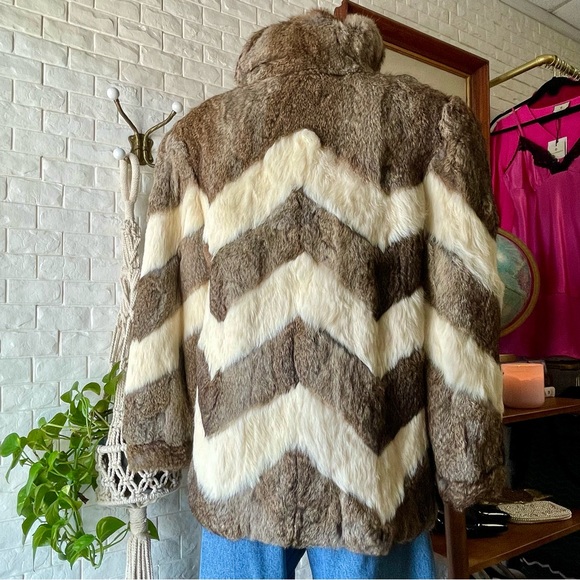 Vintage Parisian Fur 100% Rabbit Fur Coat Cream and Brown Chevron - Picture 10 of 17